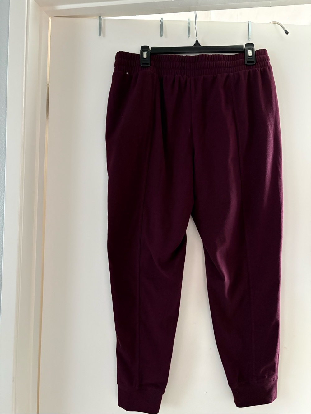 Mondetta Deep Plum Fleece Joggers - Picture 2 of 6